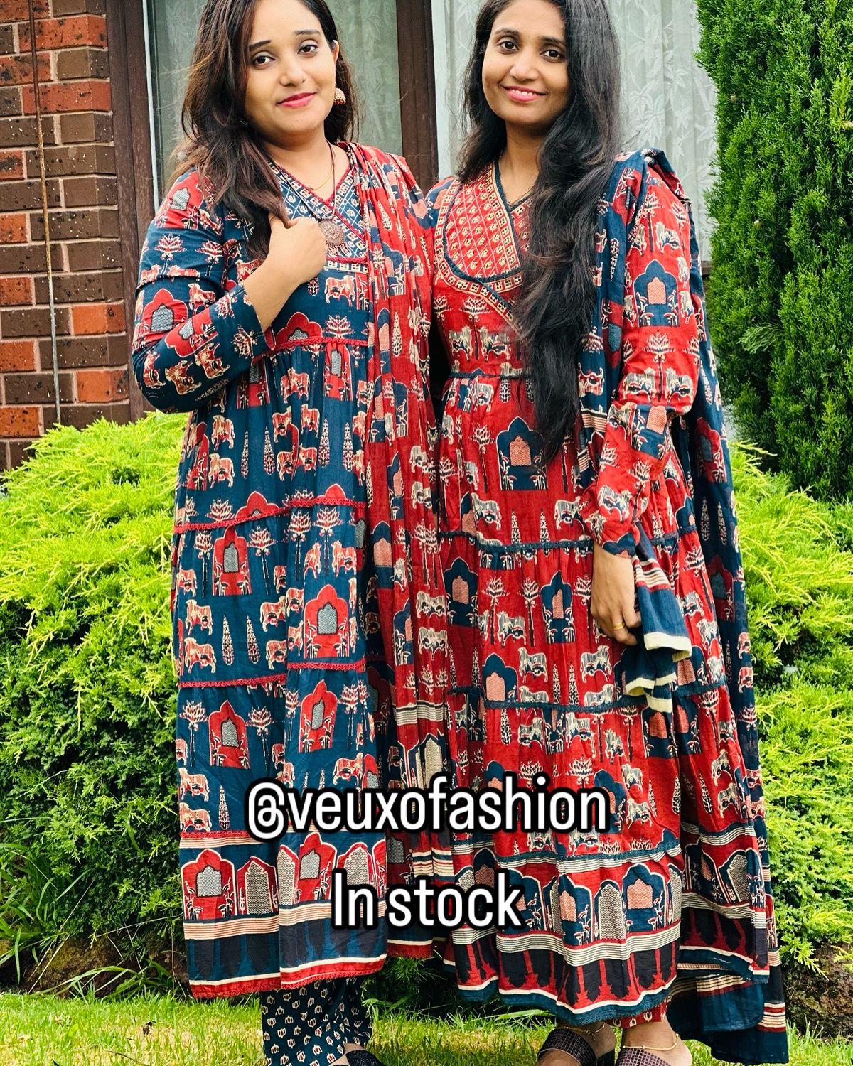 Vibrant Red & Blue Tiered Kurta Set - Image 2