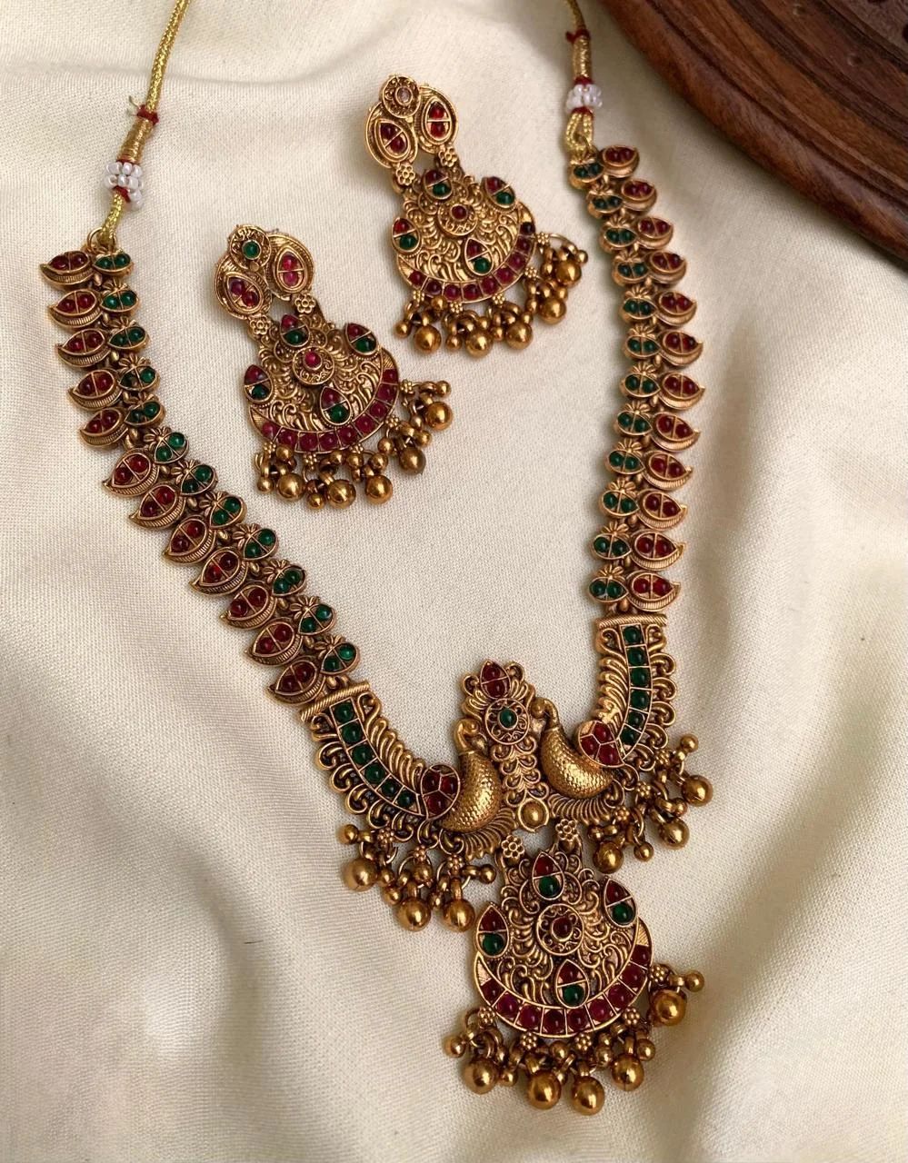 Antique Peacock & Mango Design Necklace Set