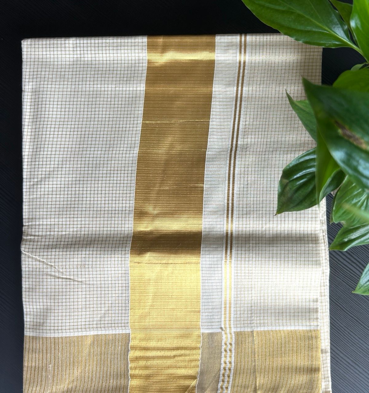 White and Gold Checked Kasavu Saree with Gold Zari Border - Image 2