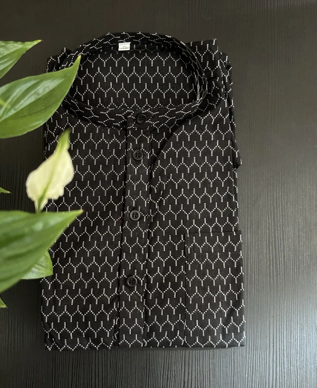  Black and White Printed Kurta with Mandarin Collar. Kurta only - Image 4