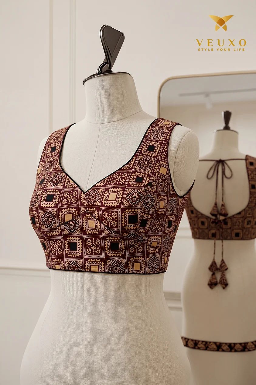 Saree blouse  - Image 4
