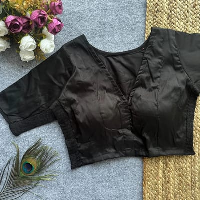 Silk Side Stretchable Blouse Black