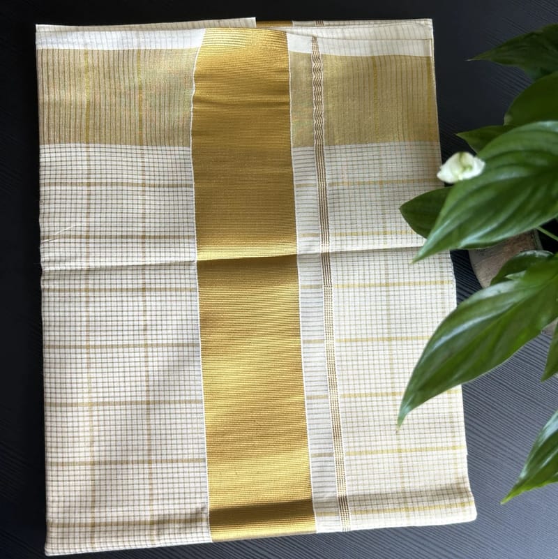 White and Gold Checked Kasavu Saree with Gold Zari Border - Image 3