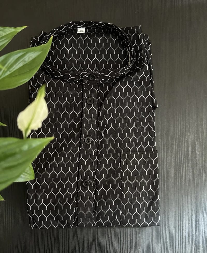  Black and White Printed Kurta with Mandarin Collar. Kurta only - Image 4