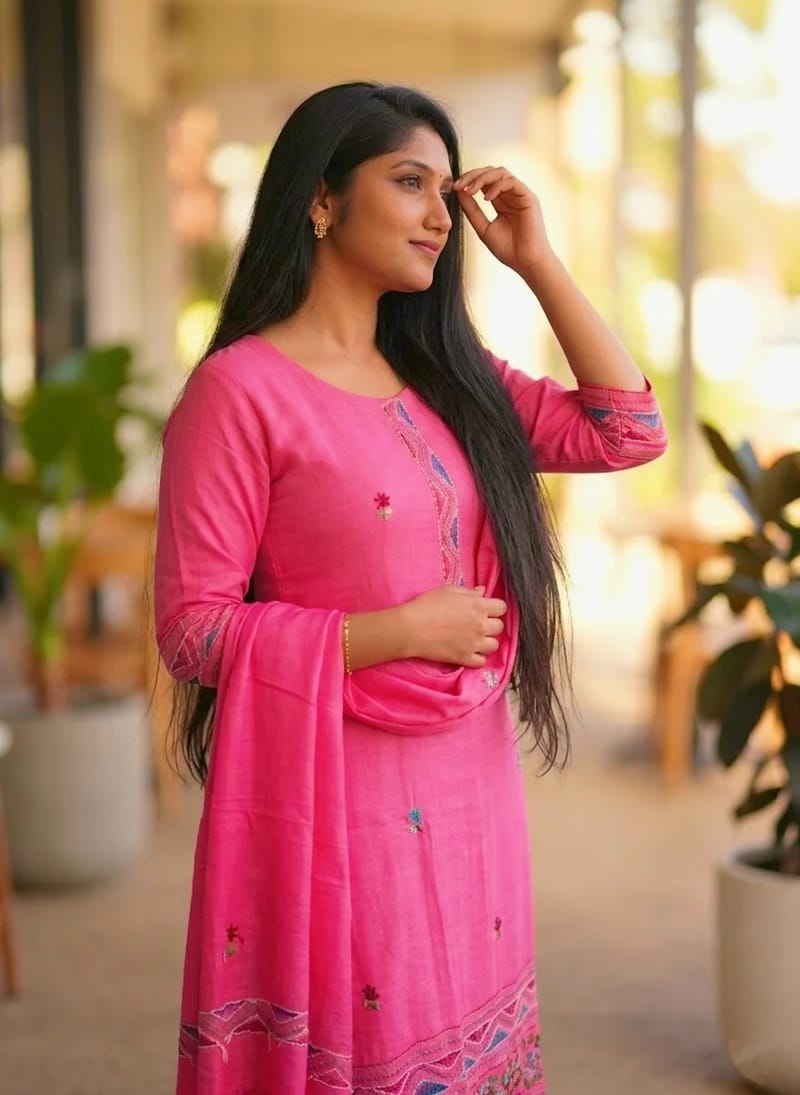 Mul chanderi churidar with khatha work pink colour  - Image 3