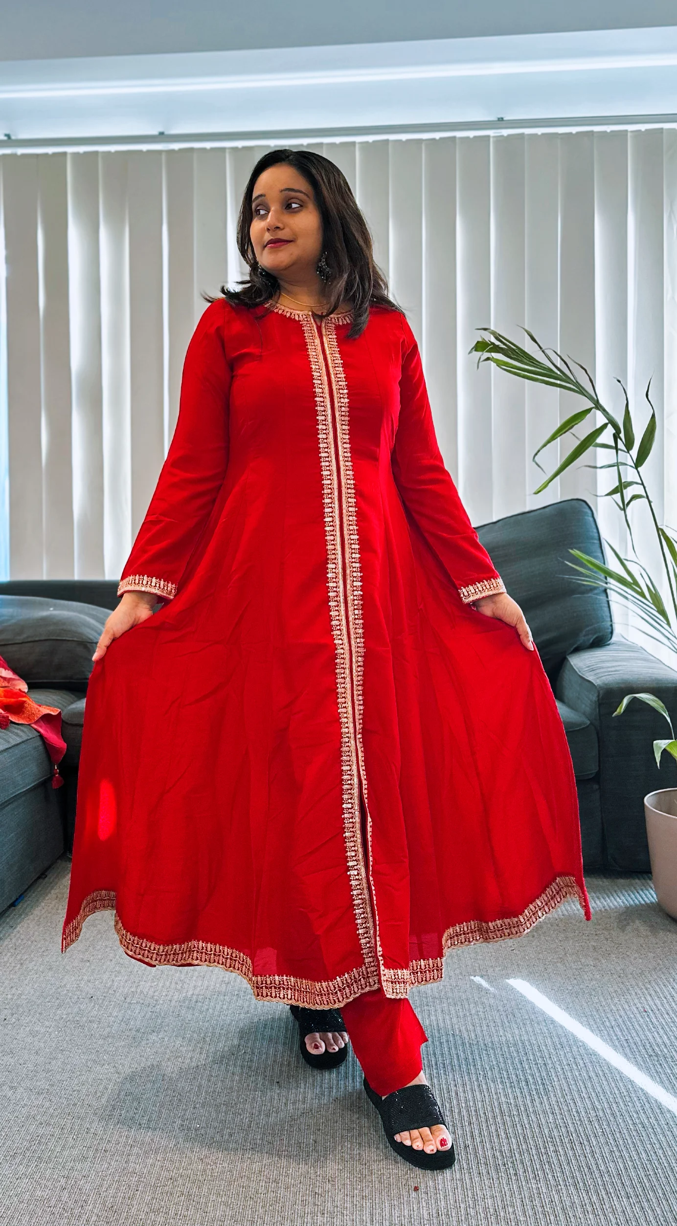  Red Floral Embroidered Kurta Set - Image 4