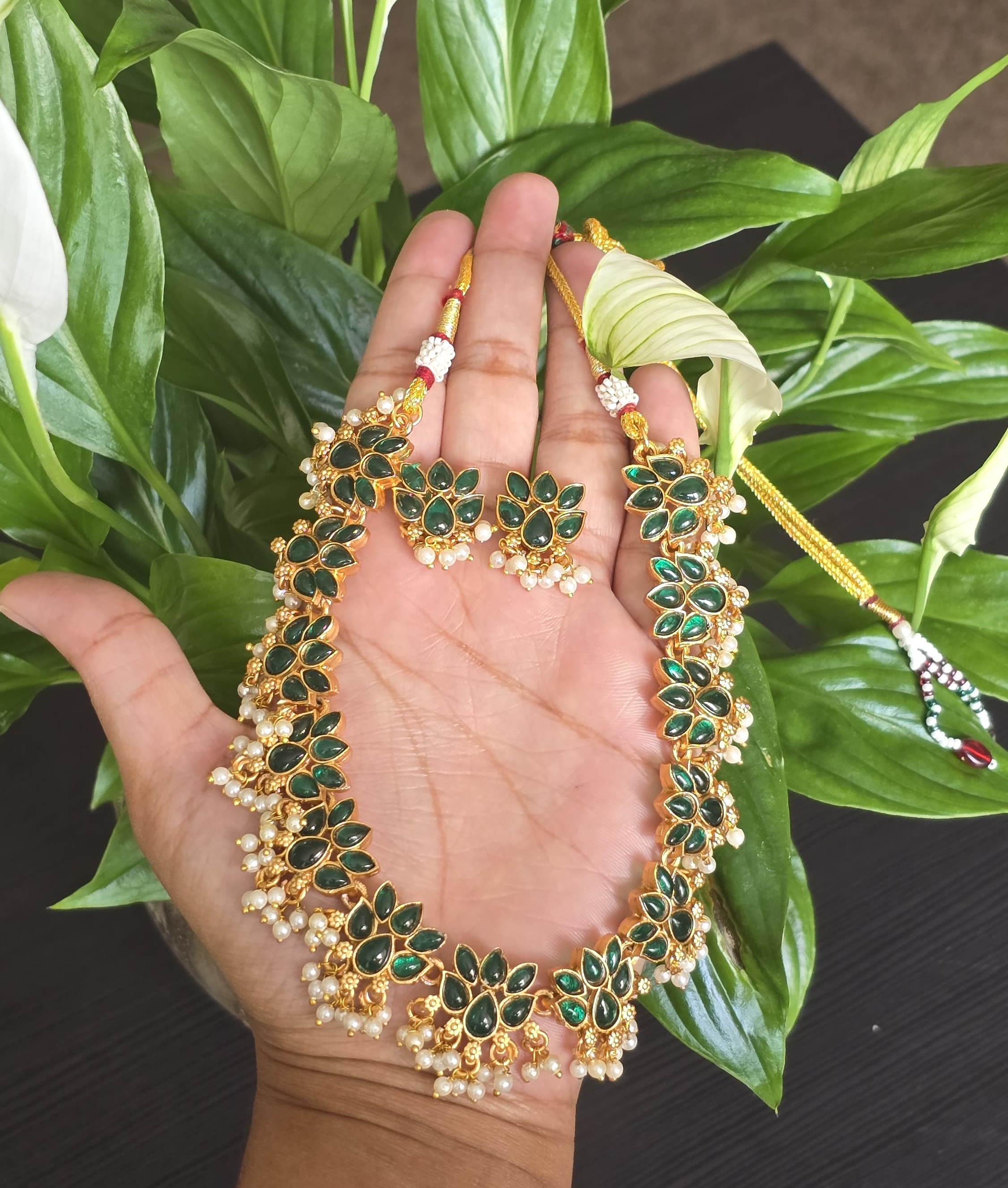 Emerald Green Floral Necklace with Pearl Drops