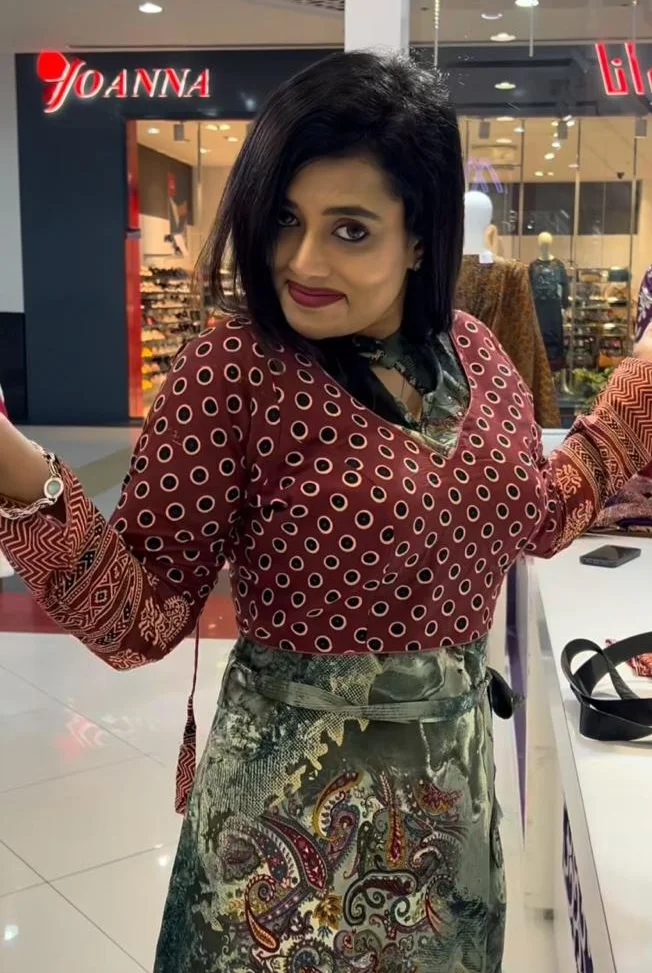 maroon ajrak printed blouse - Image 2