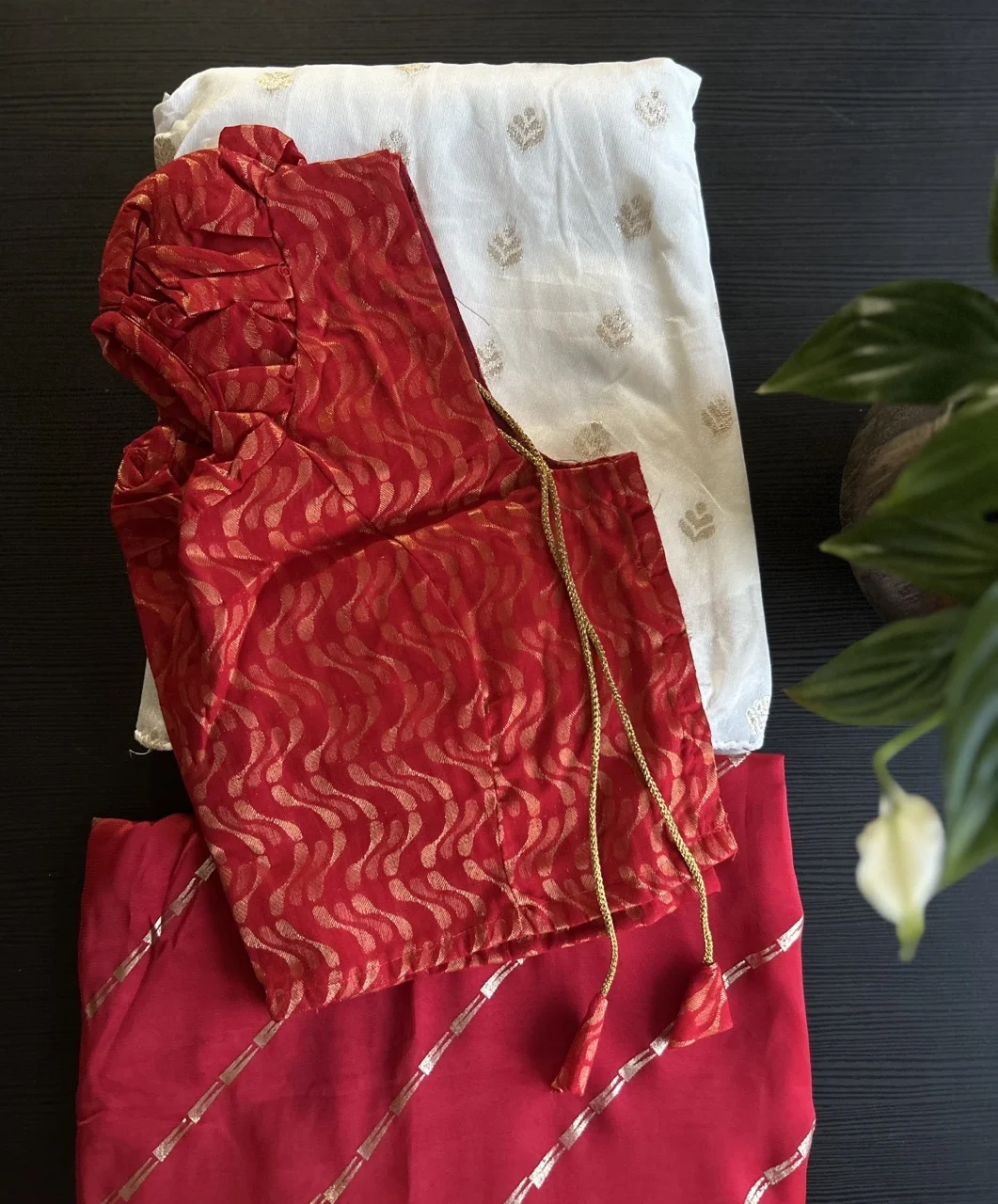 Red Wave Brocade Blouse with White and Gold Motif Fabric and Red and Gold Striped Shawl (Dhavani) - Image 2