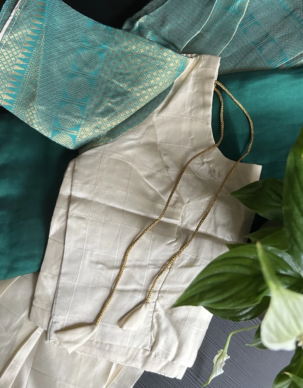 Cream Checked Blouse with Green Skirt and Green Brocade Shawl (Dhavani Set) - Image 2