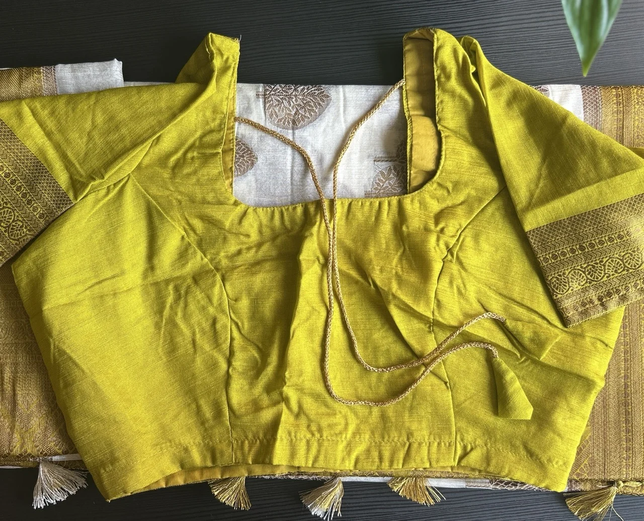 Olive Green Blouse with a White and Gold Saree with Tree Motifs - Image 4