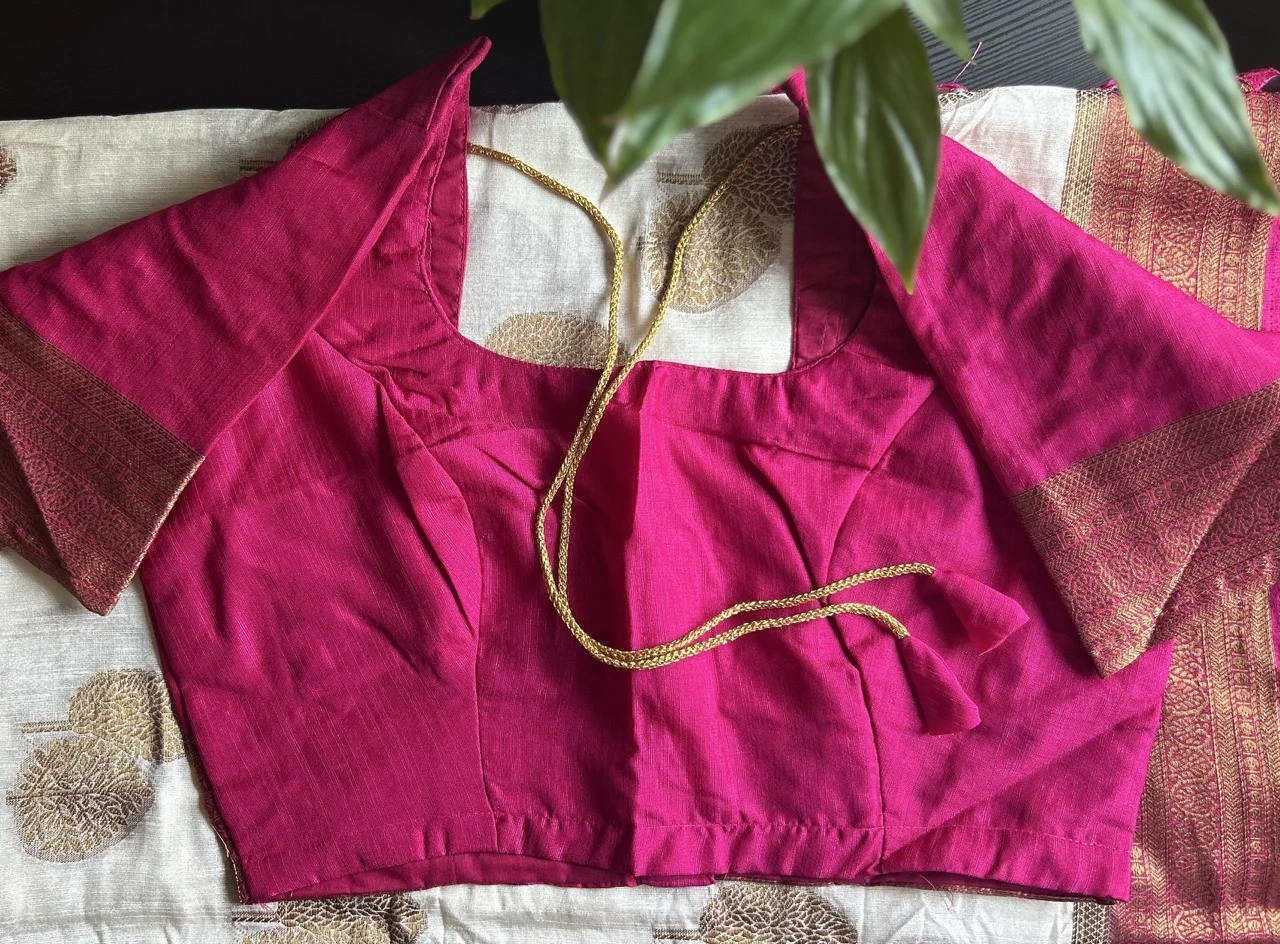 Magenta Pink Blouse and White and Brown Tree-Motif Saree with a Gold and Pink Brocade Border - Image 3