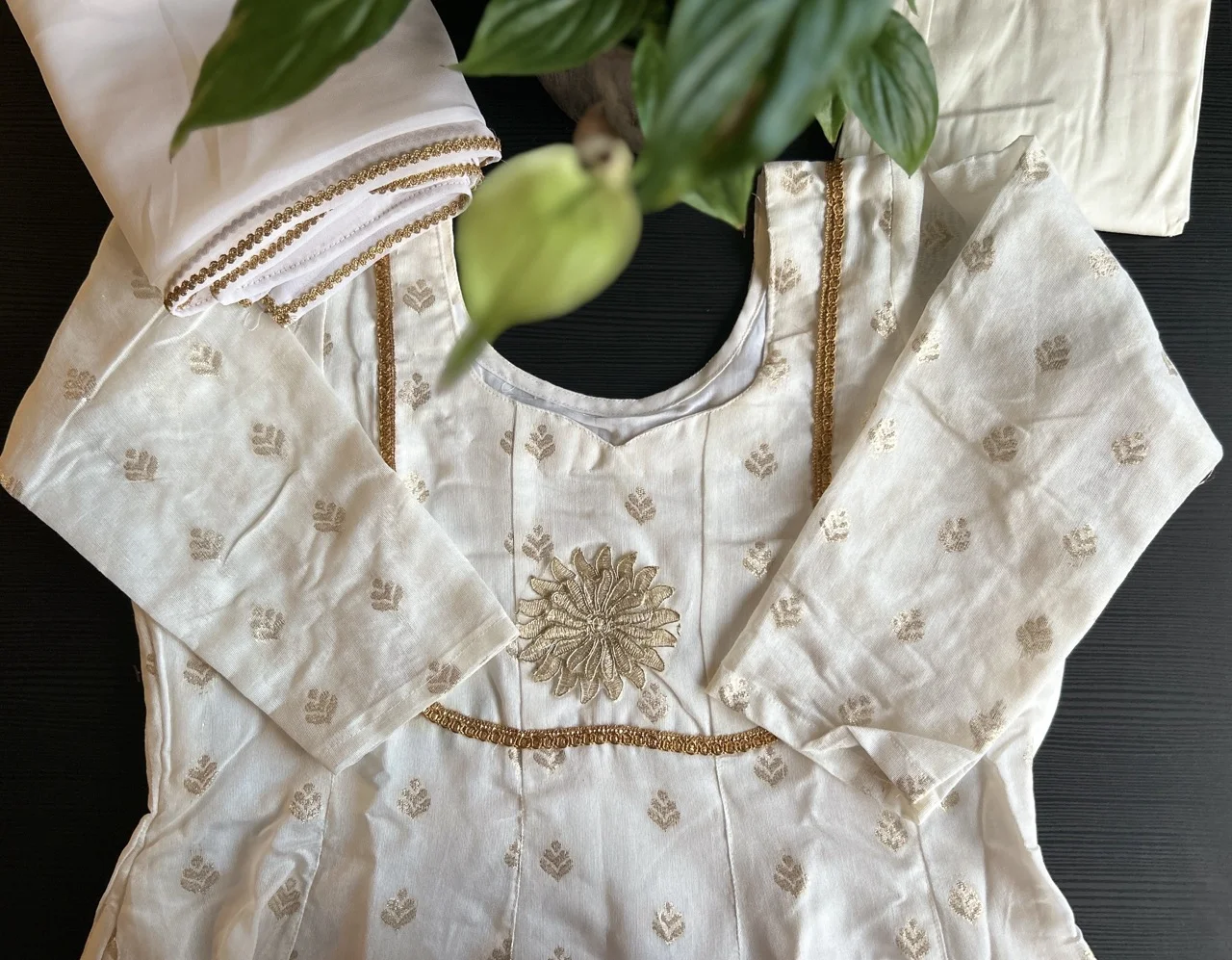  White Anarkali with Gold Floral Motifs and Zari Border - Image 3