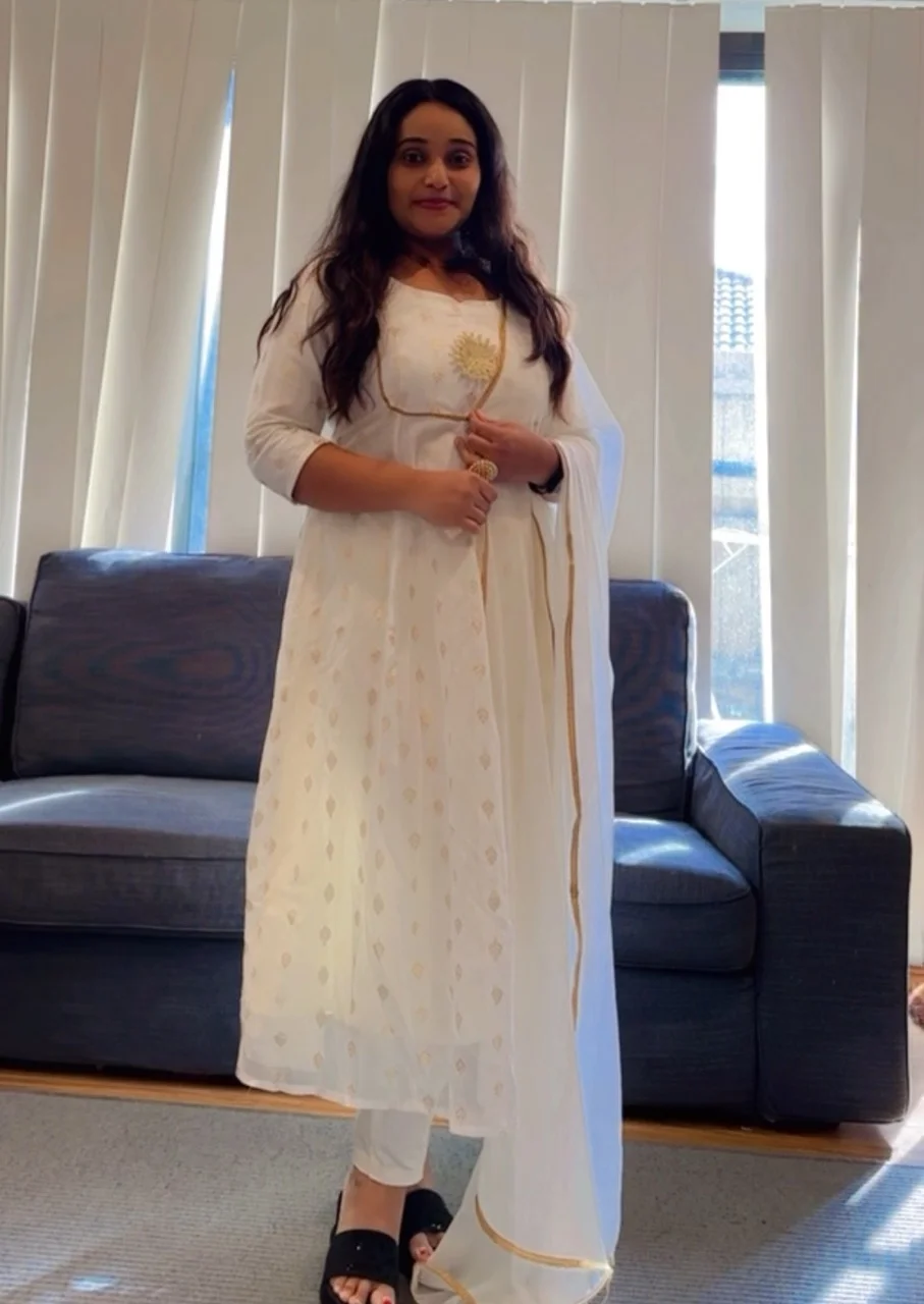  White Anarkali with Gold Floral Motifs and Zari Border - Image 2