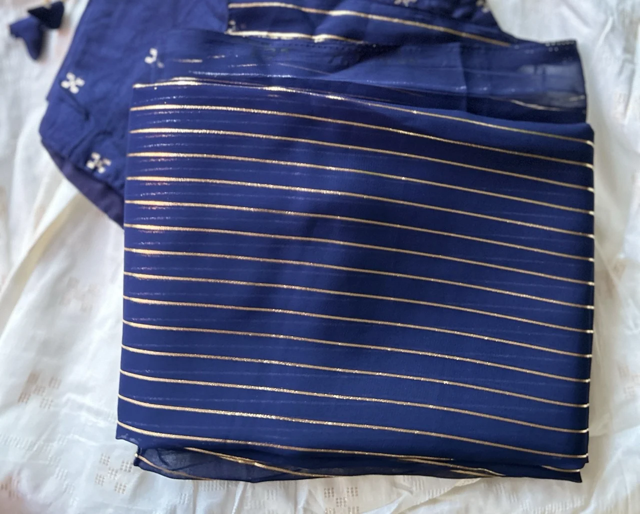 Navy Blue and Gold Brocade Shawl, Navy Blue Blouse with White Motifs, and White Skirt with Gold Motifs (Dhavani Set) - Image 4