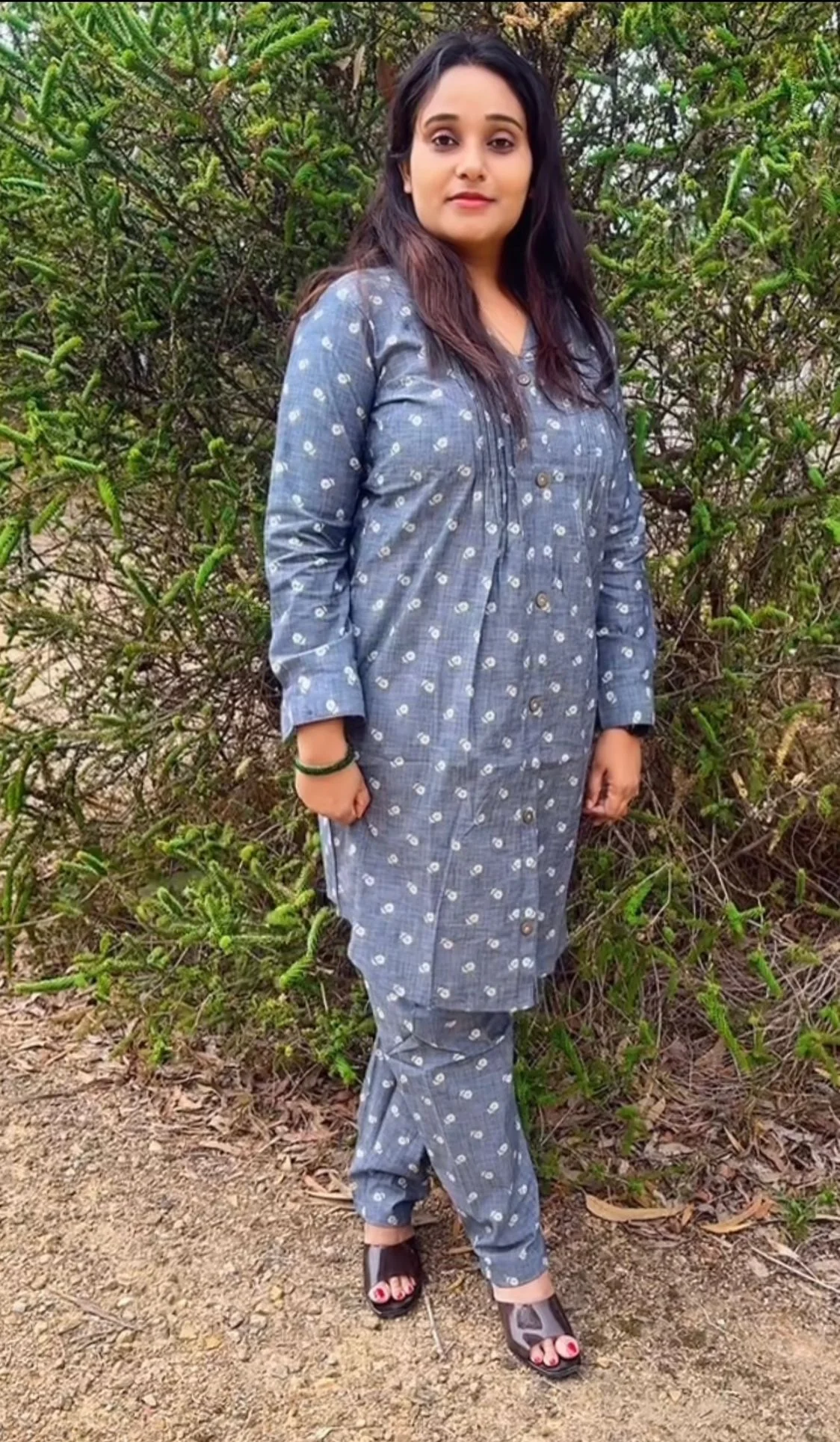 Grey Co-ord Set featuring a Small White Floral Print - Image 2