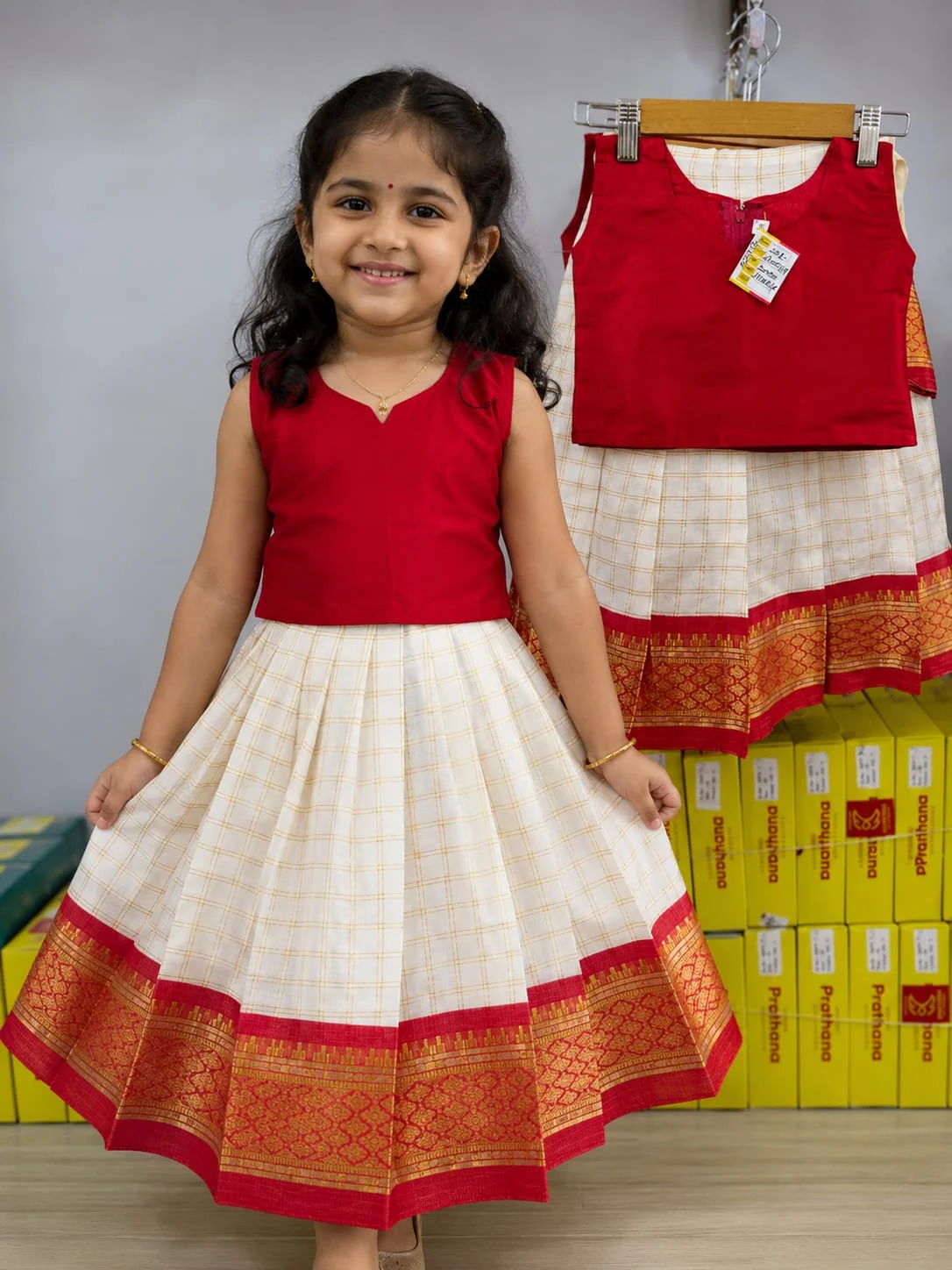 Elegant kids Pattupavada set